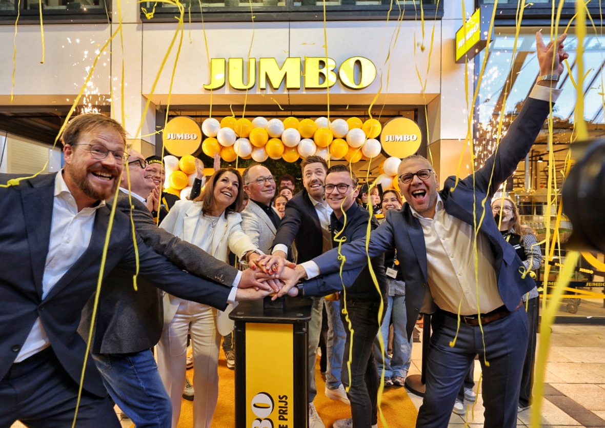 Jumbo (Paddepoel), Winkelcentrum Paddepoel (Paddepoel)